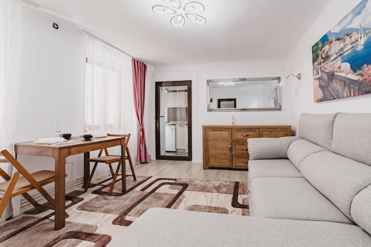 Appartamento Republicii Premium Braşov Esterno foto